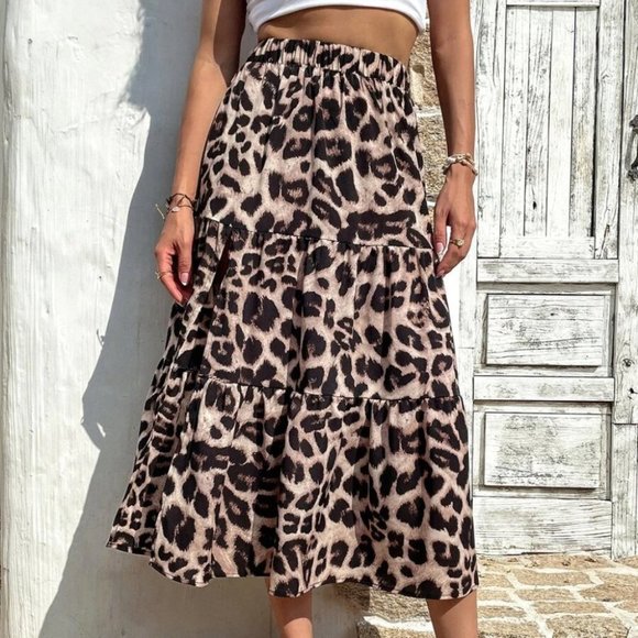 Leoaprd print High Slit Midi Skirt - Picture 4 of 5